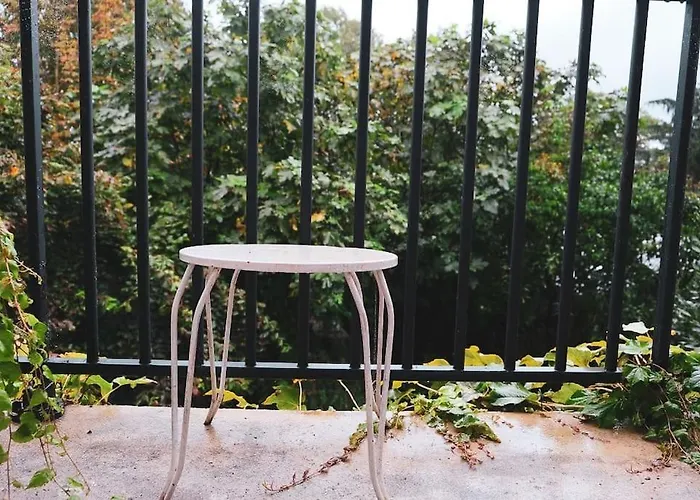 Charming House With Exceptional Loire View *